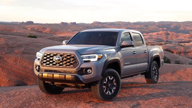 2020 Toyota Tacoma TRD Off Road Driving