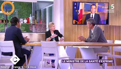 Michel Cymes est réquisitionné pour aider les infirmières sur le terrain !