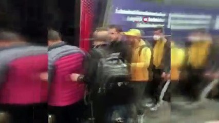 İstanbul Havalimanı'nda bekleyen Cezayirliler, karantina için Karabük'e gönderiliyor