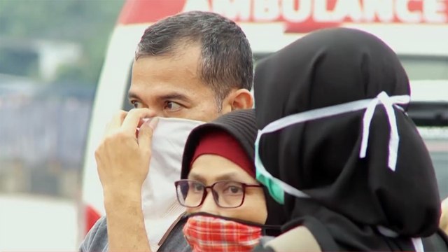 السلطات الإندونيسية تتخذ إجراءات صارمة لمواجهة كورونا