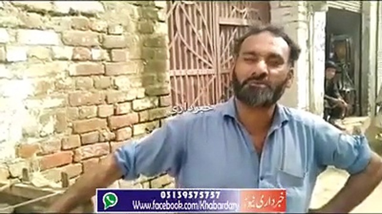 Charsadda ma Dafa144 ke Bawajod Awam Bela Jejhek Ghom Pher Rahe Hain.