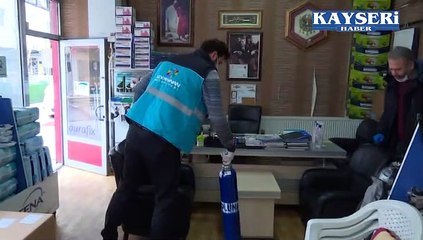 (26 Mart 2020) KOCASİNAN BELEDİYESİ, KRONİK HASTANIN OKSİJEN TÜPÜNÜ DEĞİŞTİRDİ