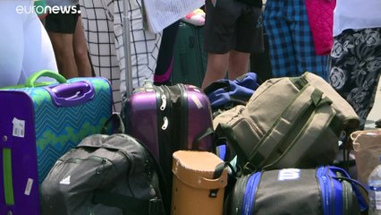 La misión casi imposible de encontrar un billete para volver a casa