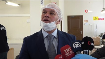 Niğde’de hükümlüler günlük 20 bin adet maske üretiyor