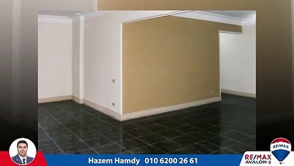 شقة للإيجار 160 م سموحة ( متفرع من فوزى معاذ )
