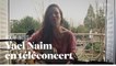 Téléconcert : Yael Naim joue « The Sun » à son balcon, en plein confinement