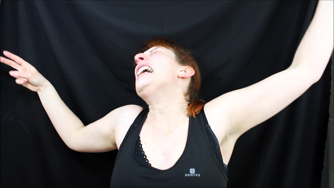 L'écureuil et la noisette - Julie Le Toquin - Histoire LSF