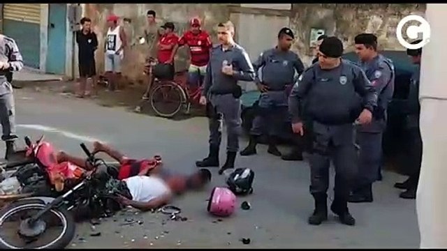 Homens tentam fugir da polícia e ficam feridos em Cariacica