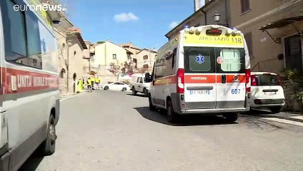 Coronavirus : avec désormais 8 200 morts, l'angoisse demeure en Italie