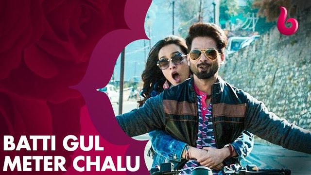 الدراما والكوميديا تجمعان شاهد كابور مع شرادا كابور غداً في BATTI GUL METER CHALU