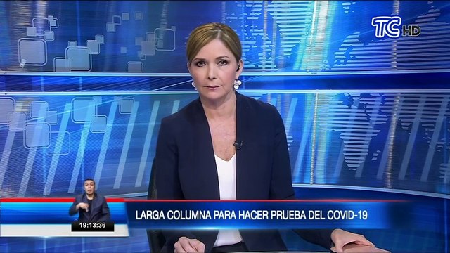 Largas filas de personas para realizarse la prueba de COVID-19