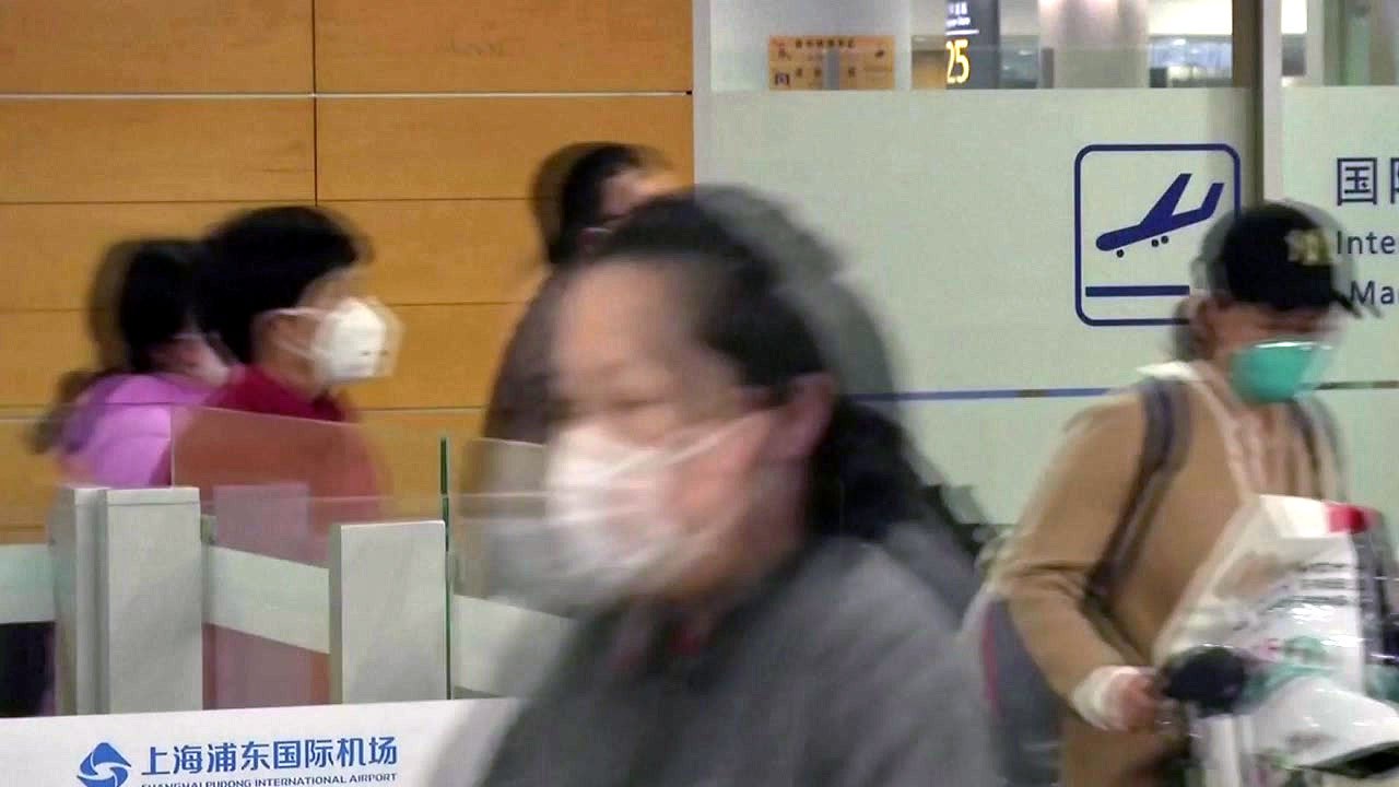 중국, 오늘 자정부터 사실상 입국 금지...'양회' 강행하나? / YTN