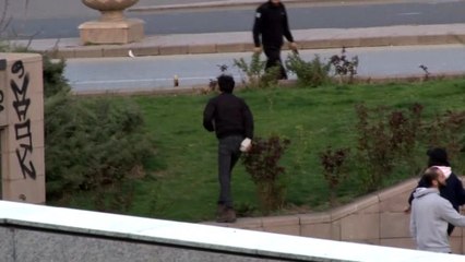 Başkent'te liselilerden taşlı sopalı laf atma kavgası