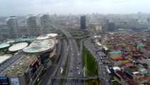 İstanbul'da trafiğin en yoğun olduğu cuma güne yollar boş kaldı