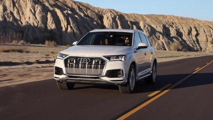 2020 Audi Q7 Driving Video