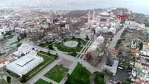 SULTANAHMET VE EMİNÖNÜ'NDEKİ SAKİNLİK HAVADAN GÖRÜNTÜLENDİ