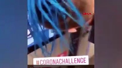 Alman rapçi sokaktaki objeleri yaladı, gözaltına alındı