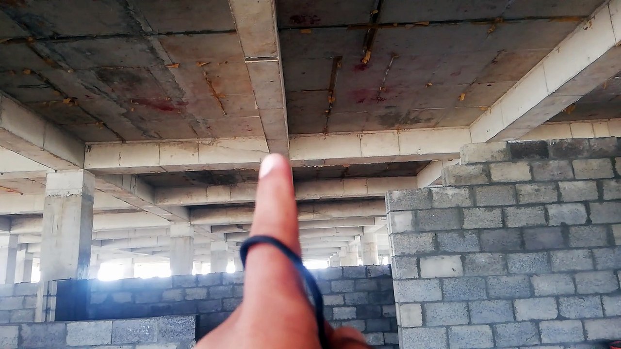 Difference b/w primary beam and secondary beam (Beam Types) Explained Practically