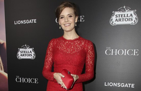 Maggie Grace teilt gegen Evangeline Lilly aus