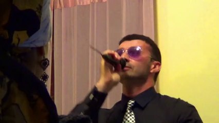 Roy un Gigolo Cantante Ballerino