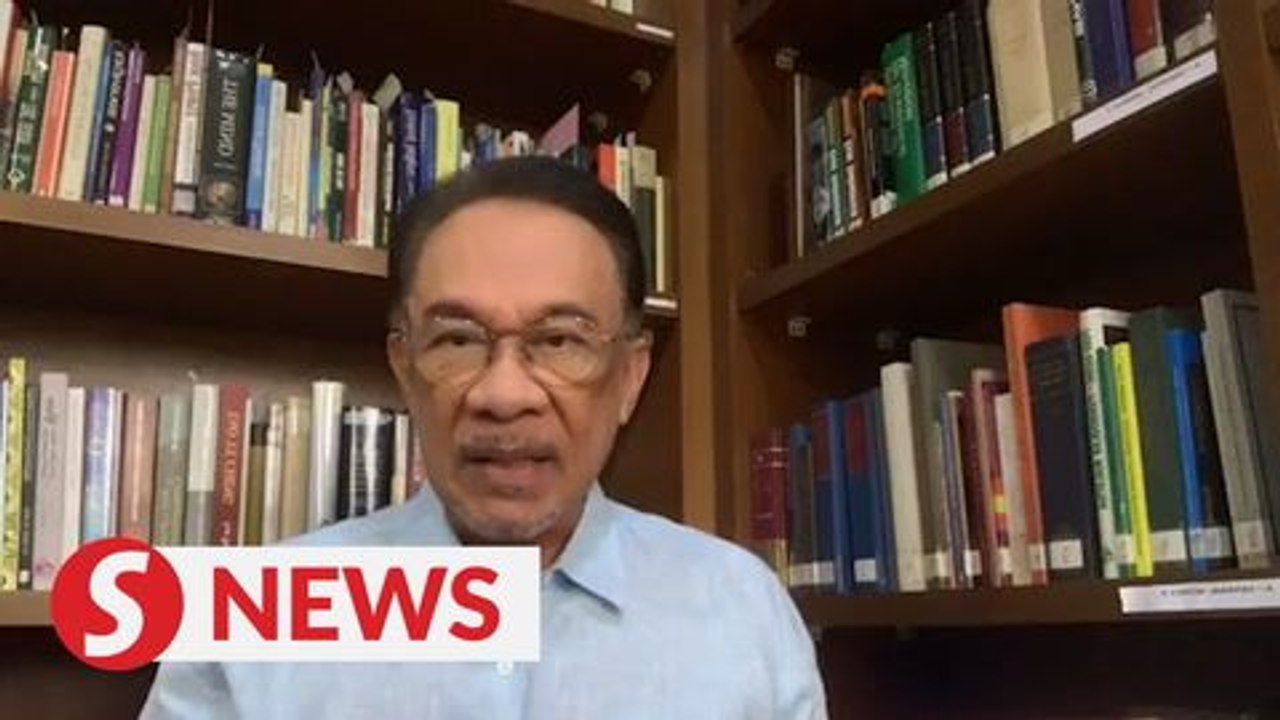 Anwar: Covid-19 stimulus package should be debated in Parliament