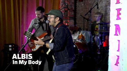 Dailymotion Elevate: Albis - "In My Body" live at Cafe Bohemia, NYC