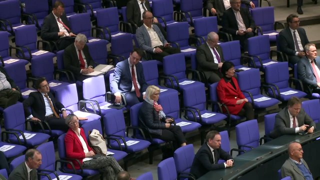 Corona-Krise: Bundesrat billigt milliardenschweres Maßnahmenpaket