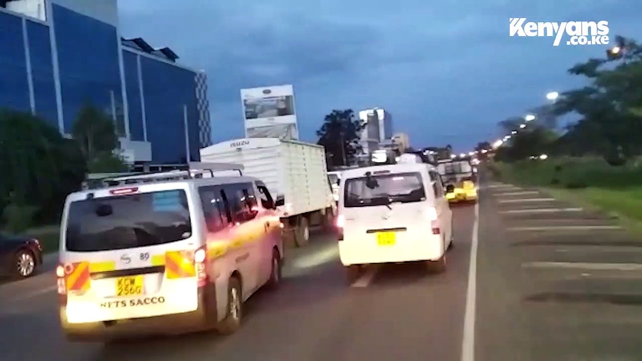 Kenyans Rushing Home to Beat the 7 PM Curfew