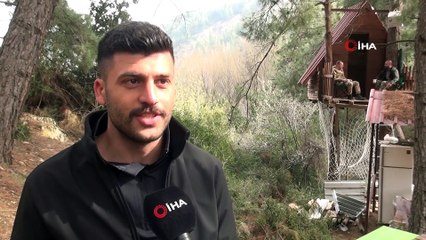 Koronavirüs'ten Ağaç Tepesine Yaptıkları Evde Korunuyorlar