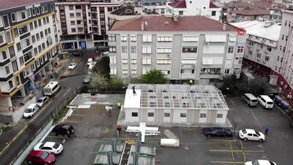 Pendik Devlet Hastanesi'ne korona virüs tedbirleri kapsamında yapılan ön tanı bölümü inşaatı...