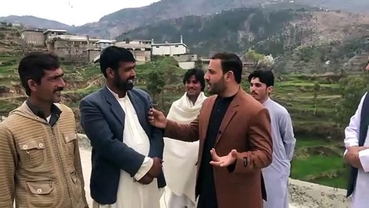 Da_Musfaro_Bache_Pa_Kam_Haal_De_|_Tahir_Khan_Video channel follwo ke
