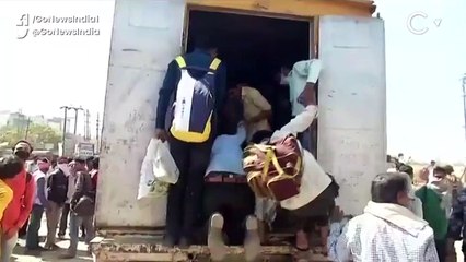 ग़ाज़ियाबाद पुलिस ने पैदल जाते मज़दूरों के लिए परिवहन की व्यवस्था की