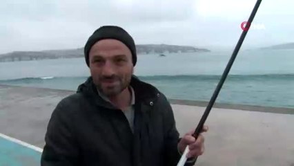 Yasak dinlemeyen vatandaşlar balık tutup sahilde spor yaptı