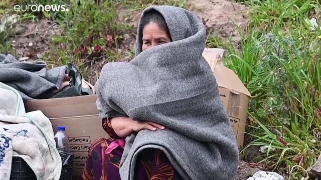 Migrantes isolados nas ilhas gregas