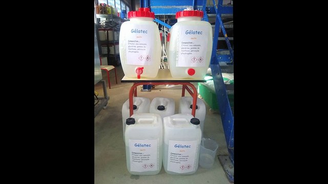 Le proviseur du lycée Latécoère à Istres qui offre son gelatec