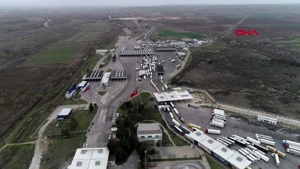 EDİRNE Bulgaristan'da Türk TIR'ları kilometrelerce kuyruk oluşturdu