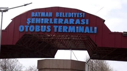 Download Video: Şehirlerarası otobüs terminalinde seferler durma noktasına geldi