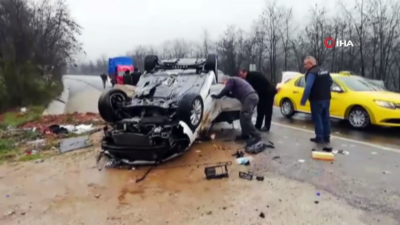 Bursa-Ankara yolunda feci kaza: 2 yaralı