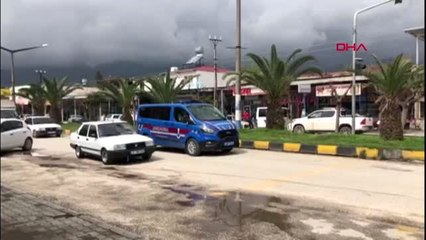 HATAY Hassa'da jandarmadan vatandaşlara 'evde kal' anonsu