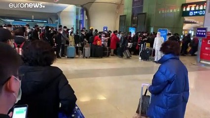 شاهد: ووهان بؤرة الفيروس الأولى تسترد حياتها الطبيعية جزئياً بعد عزلة تامة لشهرين