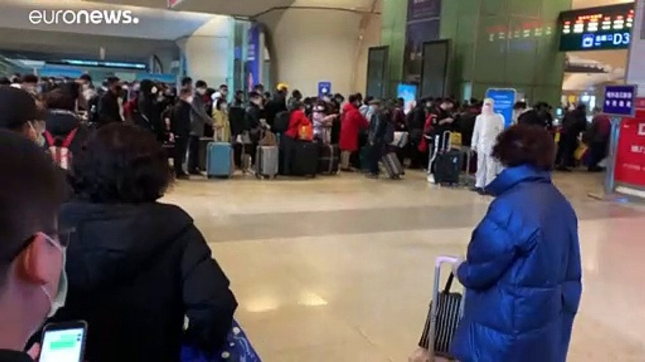 شاهد: ووهان بؤرة الفيروس الأولى تسترد حياتها الطبيعية جزئياً بعد عزلة تامة لشهرين