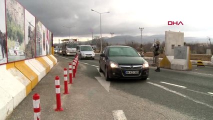 Elazığ'da giriş ve çıkışlar kontrol altına alındı