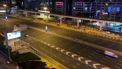 - BAE’de korona virüs salgını sonrası sokaklar boş kaldı