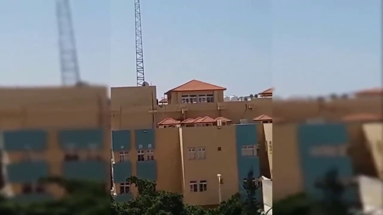 "صلوا في بيوتكم" | نداء صلاة في غزة بعد تعليق الصلوات في المساجد كإجراء احترازي من "كورونا"