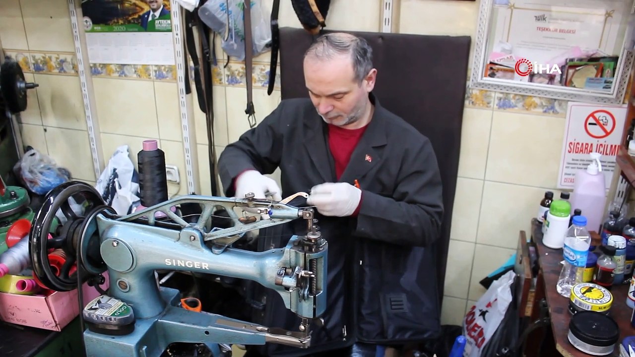 Ayakkabı tamircisi Ömer usta, çırak bulamamaktan şikayetçi