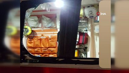 İstanbul'da korona şüphelisini taşıyan ambulansa akılalmaz saldırı!