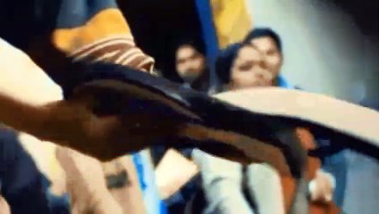 "Riots" — (From "Slumdog Millionaire") | Hindi Movie | Magic | Bollywood | Indian Collector | भाषा हिंदी — बॉलीवुड की सबसे अच्छी