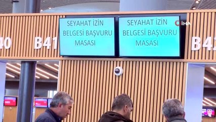 İstanbul Havalimanı'nda yolcular seyahat izin belgesi için başvuruyor