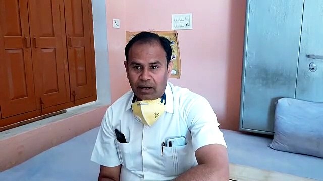 औरेया: कोरोना से लड़ने को समाज सेवियों ने बढ़ाया हाथ, बाटा राशन