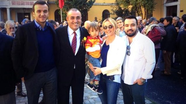 Abdurrahim Albayrak'ın oğlu Hikmet Albayrak koronavirüsü yendi